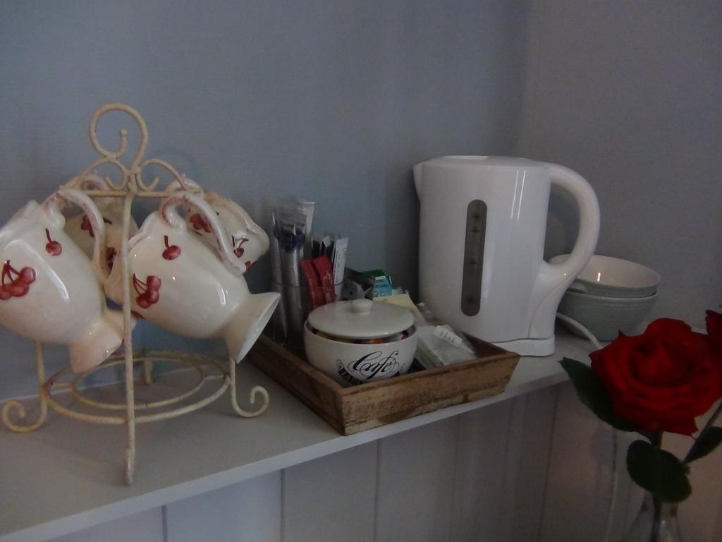 Bed and Breakfast Etang Fleuri Cahagnes Exterior foto
