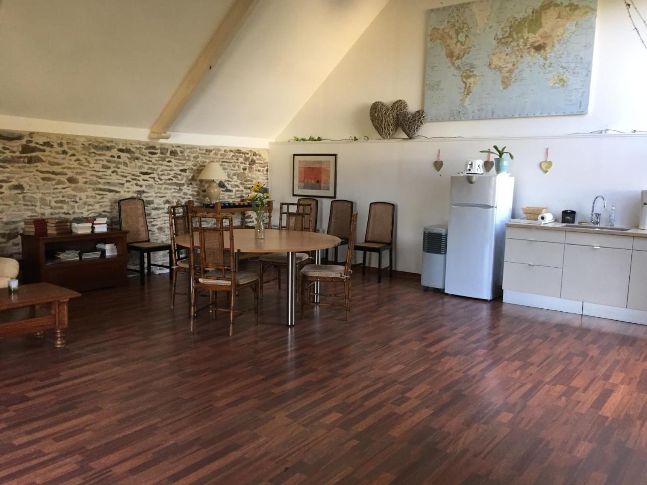 Bed and Breakfast Etang Fleuri Cahagnes Exterior foto